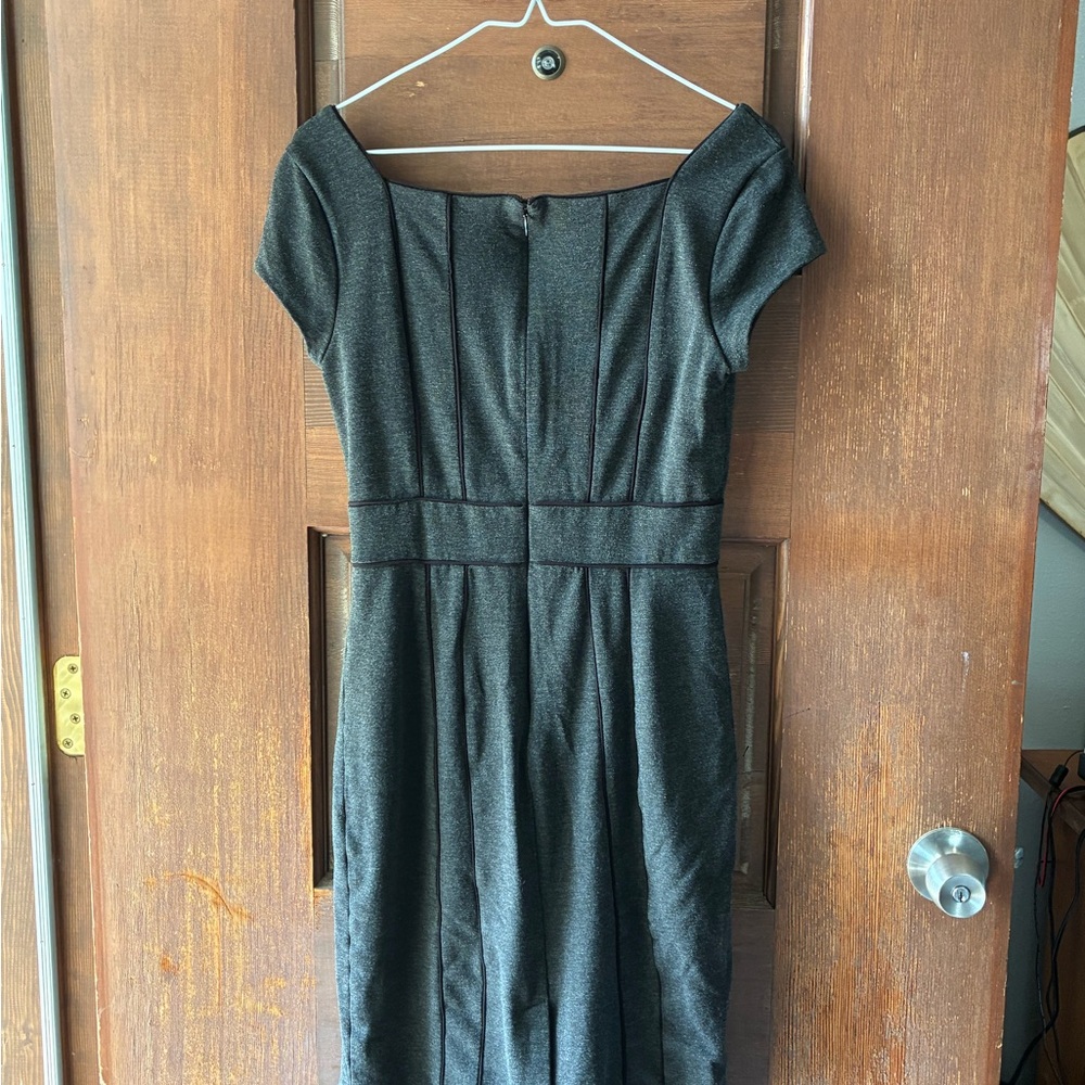 Dress - Picture 5 of 7